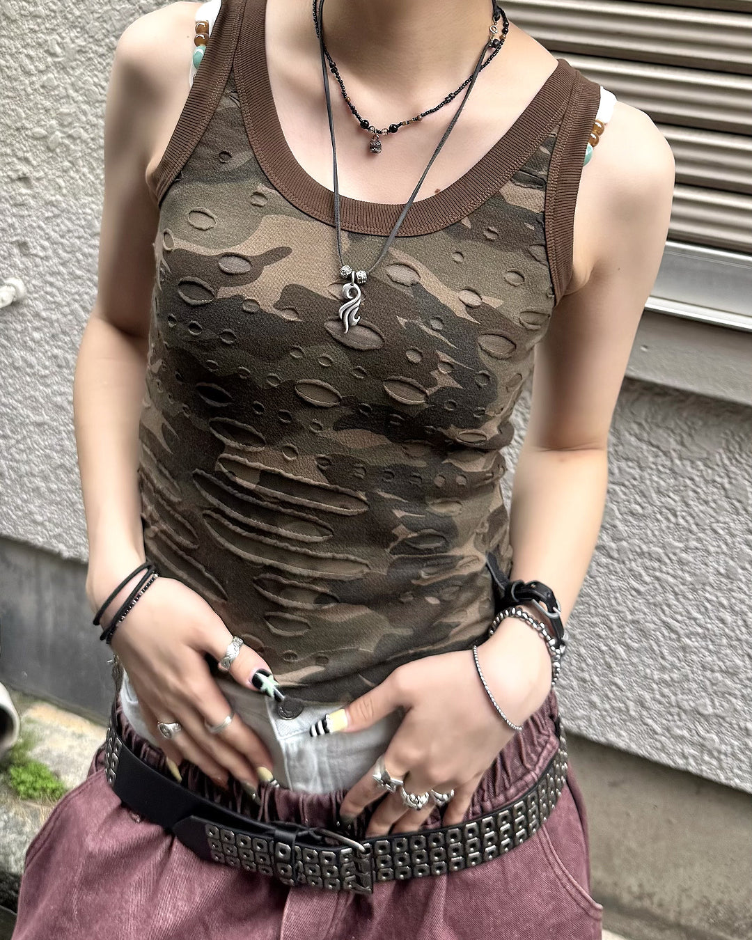 ダメージカモフラタンクトップ KM7179