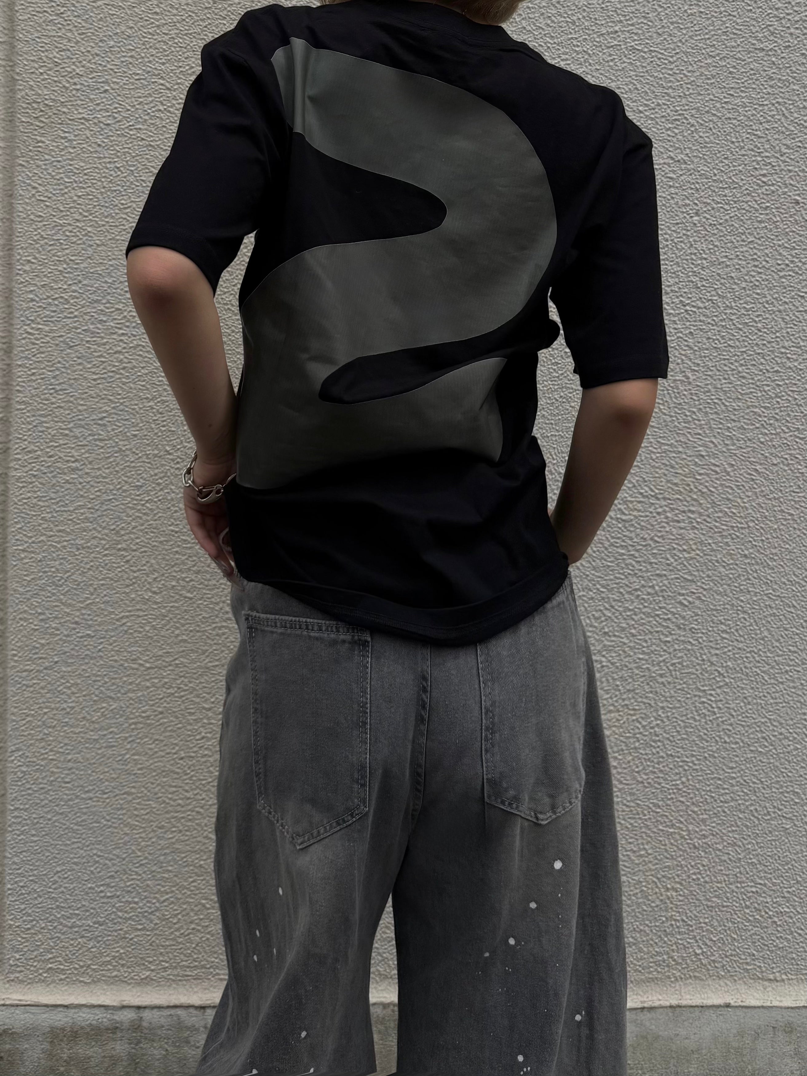 グラフィックTシャツ UI0104