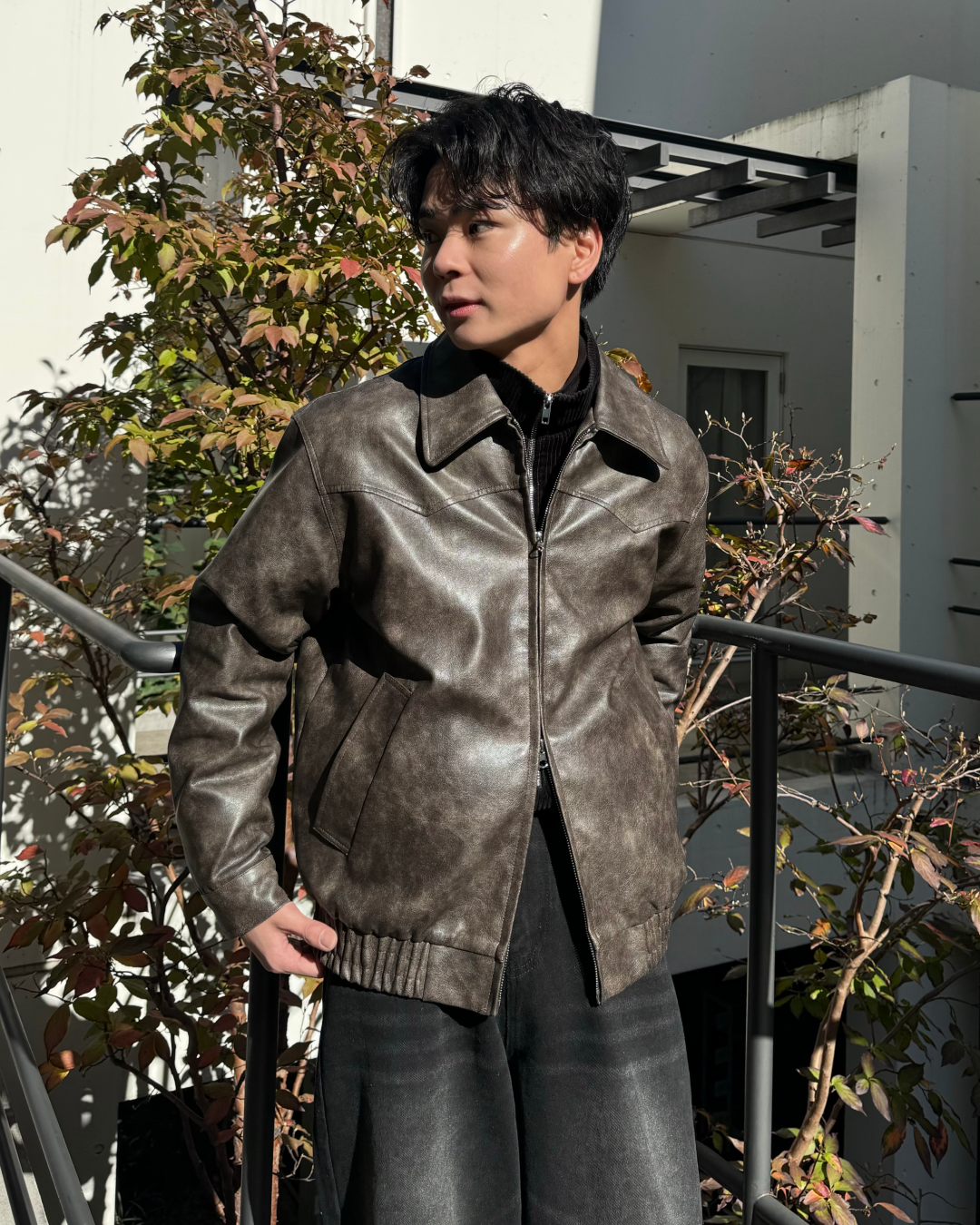 90s 古着】本革 牛革 シングルライダースジャケット ヴィンテージ OLD 90s 古着】本革 牛革 シングルライダースジャケット ヴィンテージ OLD