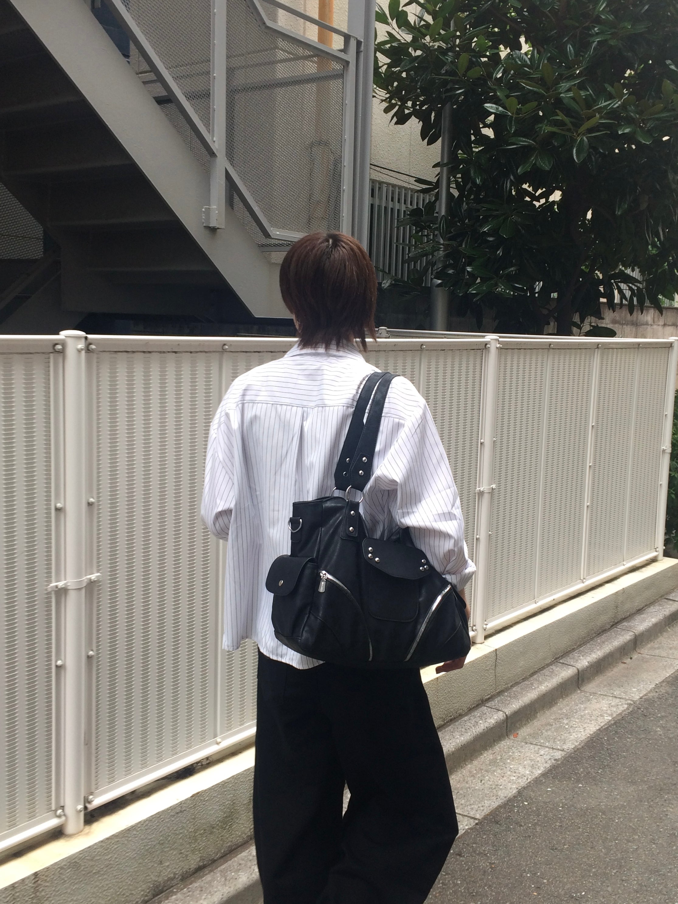 コンフォートフィットストライプシャツ HW0066