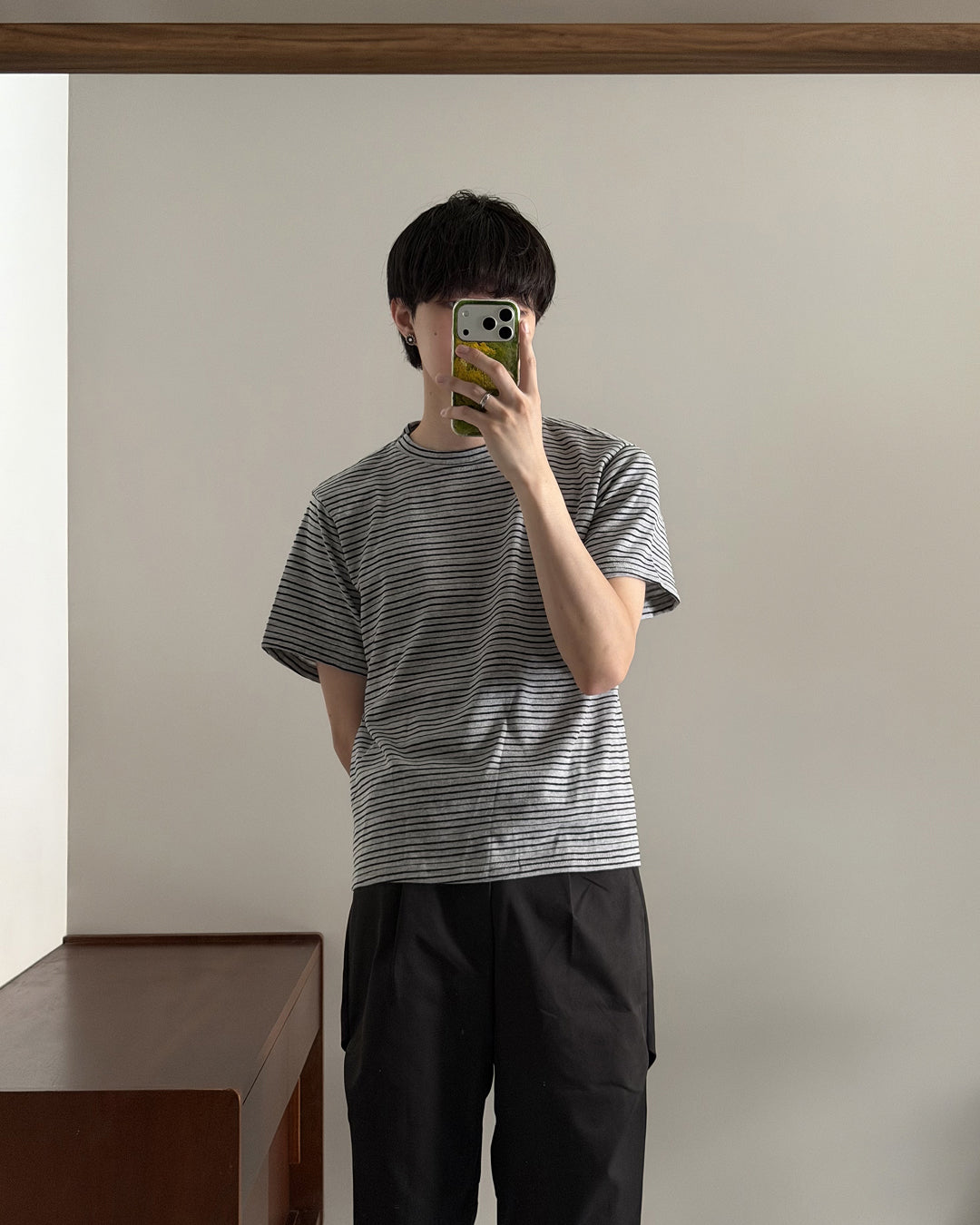 ストライプクロップドTシャツ YQ0062