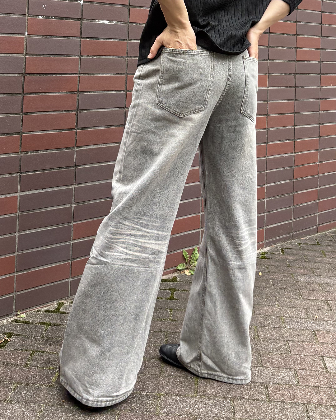 ヴィンテージウォッシュグレーデニムパンツ IK0359