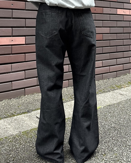 ボタンフライブラックデニムパンツ IK0363
