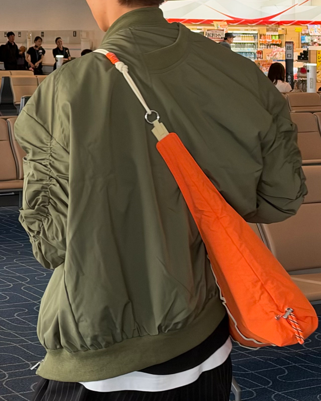 ルーズシルエットMA-1 IN0028
