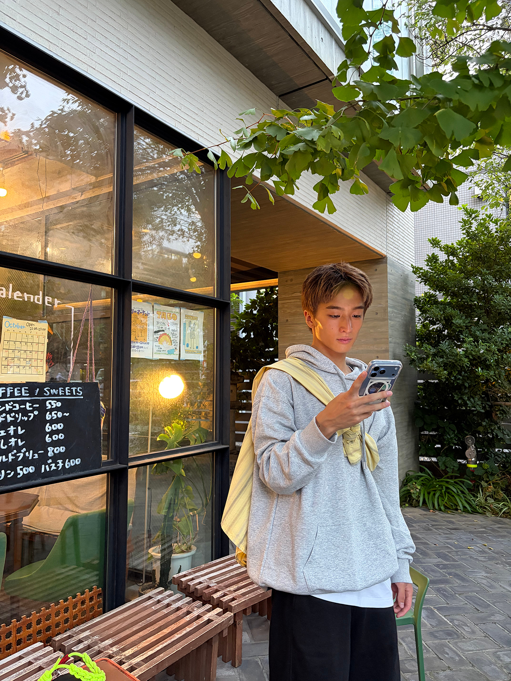 ボリュームスリーブフーディー IN0064