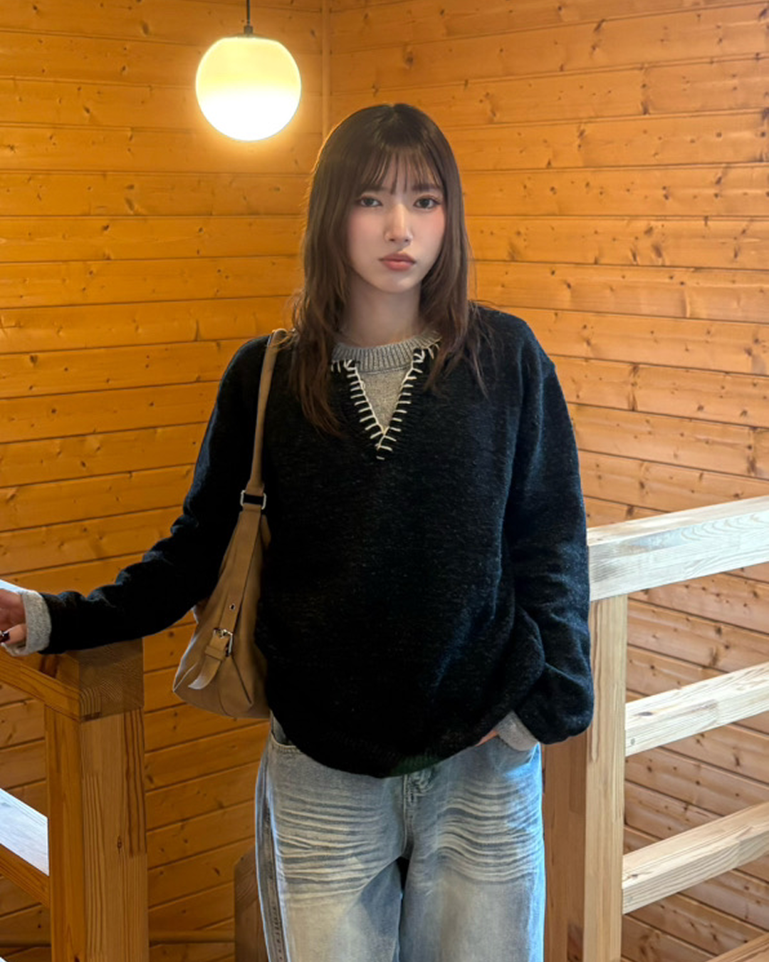 ハンドステッチデザインスキッパーネックニット IR0108