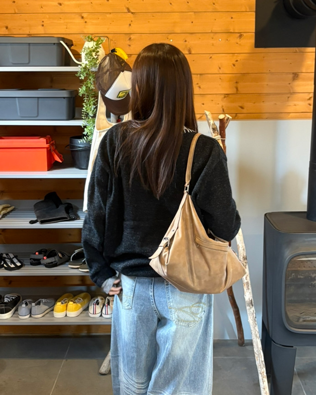 ハンドステッチデザインスキッパーネックニット IR0108