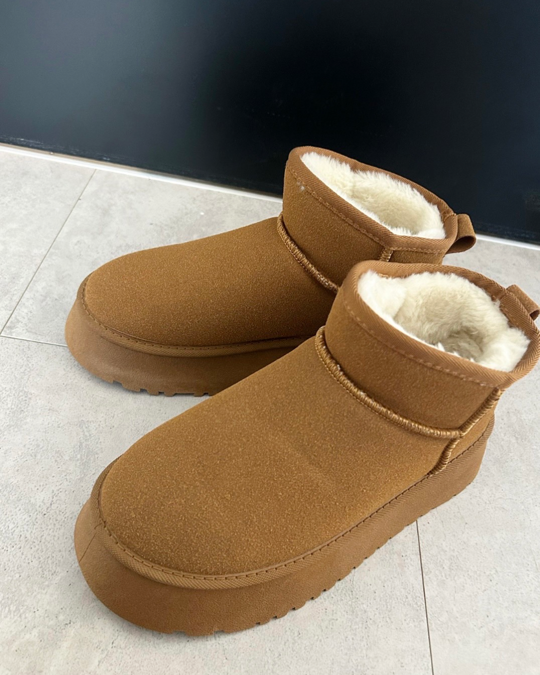 Thick-soled short mouton boots J0001