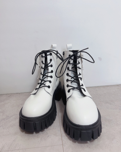 White platform short boots J0003