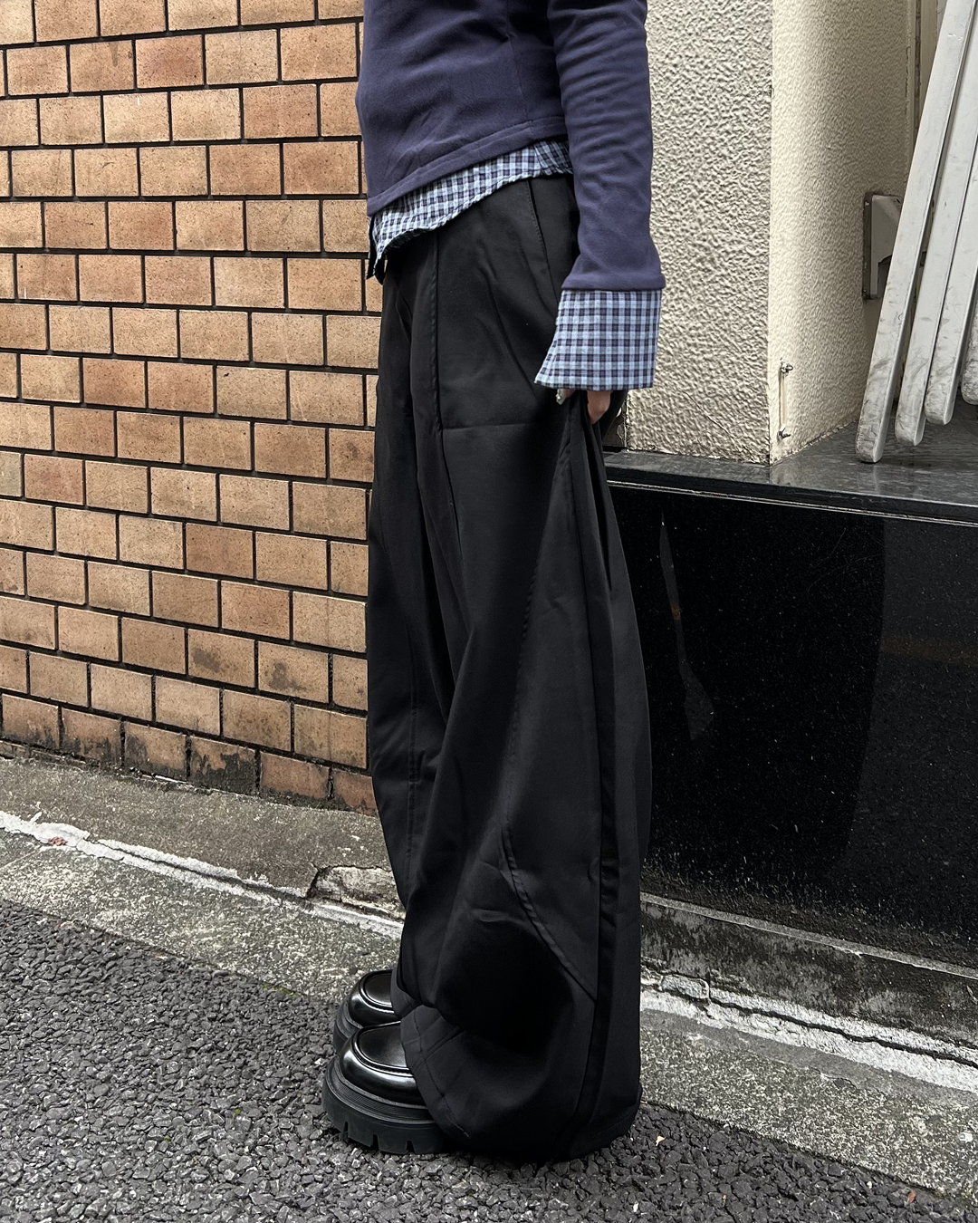 コンストラクトシルエットシザーパンツ JN0089