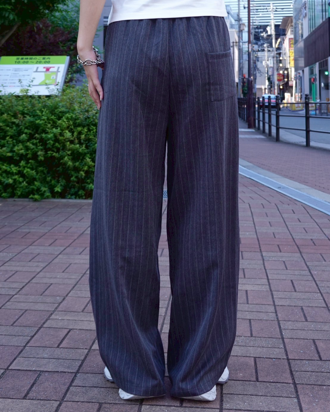 ストライプタックワイドパンツ K1049