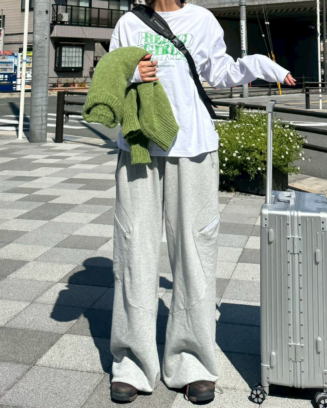 カラークルーネックニットセーター K1139