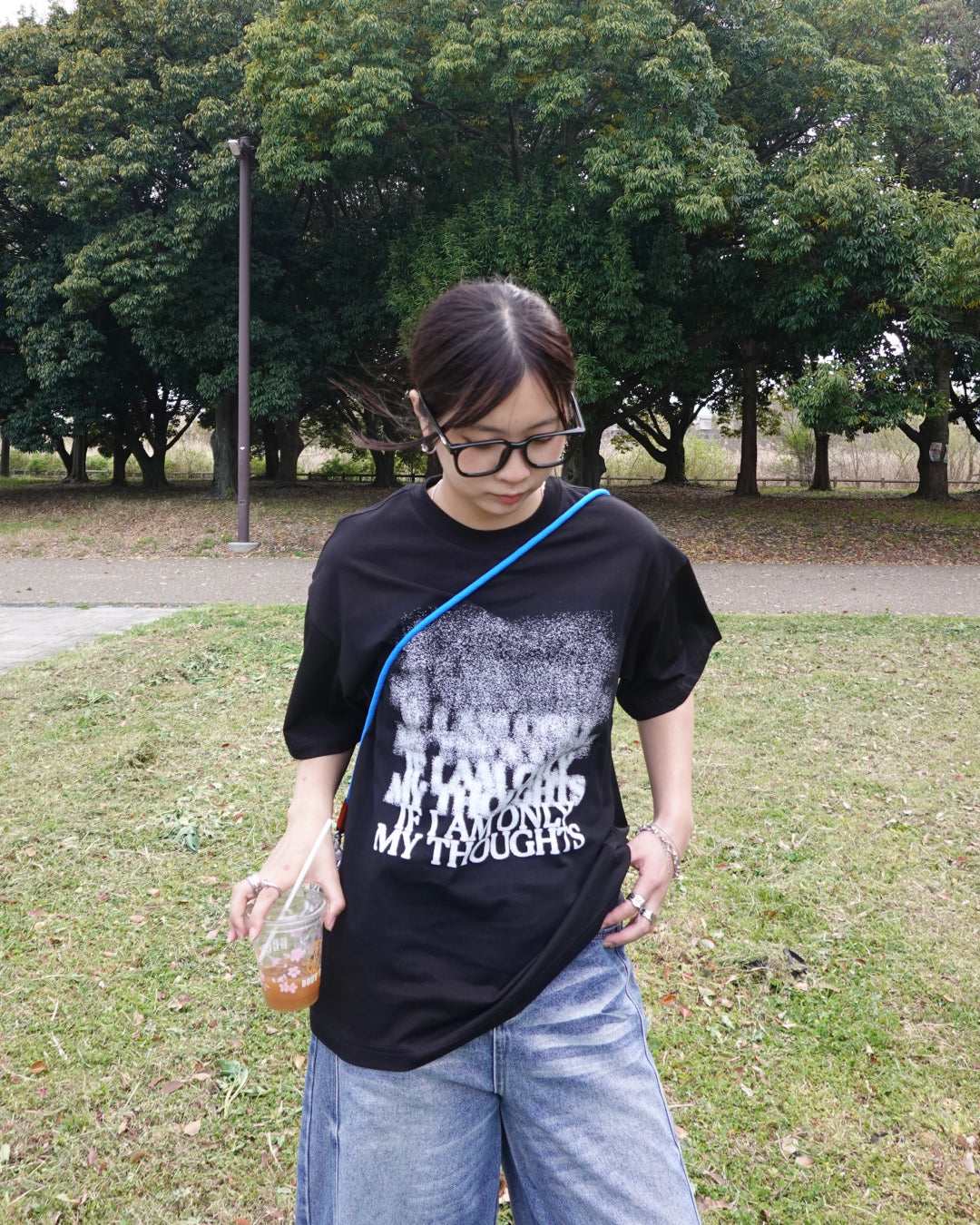 グラフィックプリントルーズTシャツ K3136