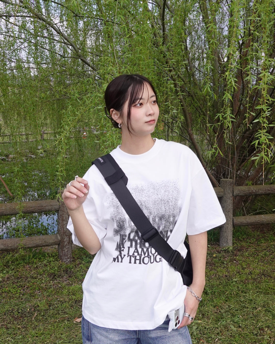 グラフィックプリントルーズTシャツ K3136