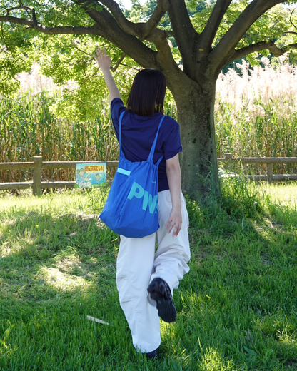 ビッグロゴネイビーTシャツ K3189