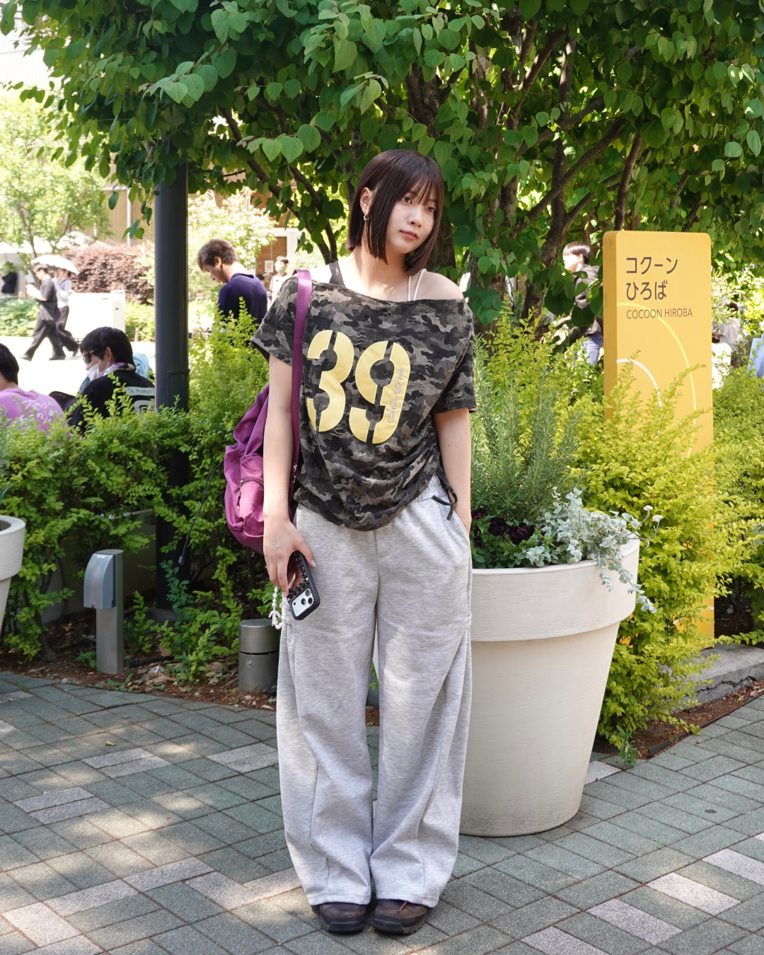 フロントロゴワンショルダーTシャツ K3198 – YOLO（ヨロ