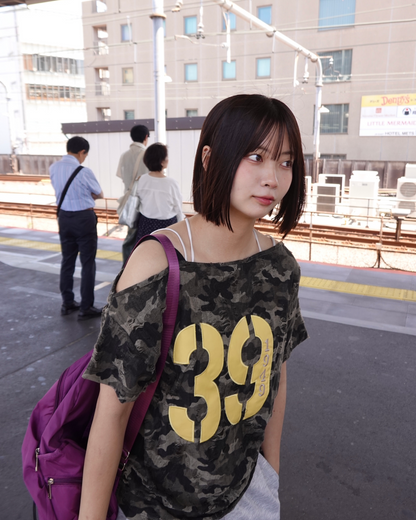 フロントロゴワンショルダーTシャツ K3198