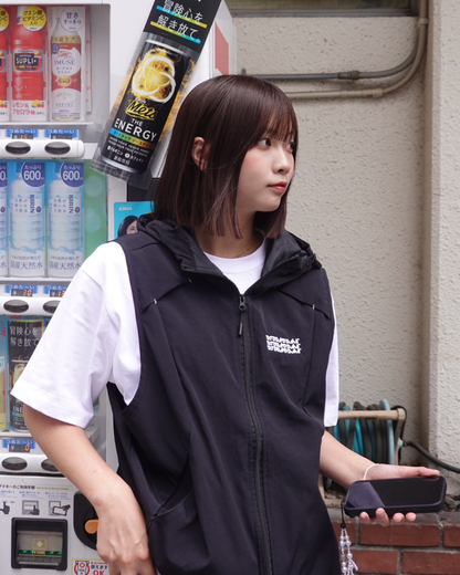 フード付きテックベスト K3241