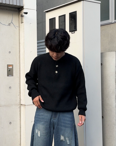 【即納】ラウンドネックボタンニット KA1240