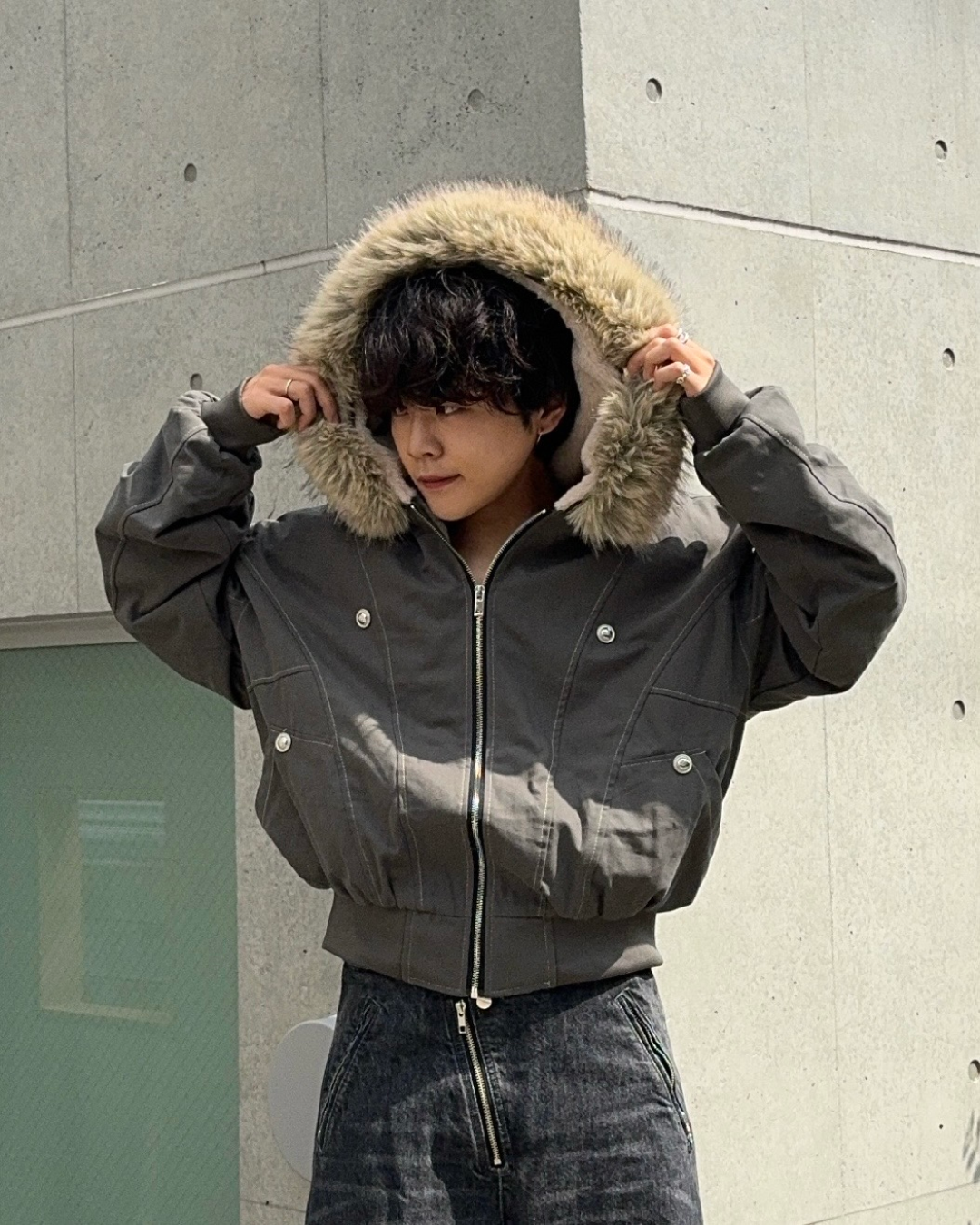 【未使用】ステッチボリュームファーフードジャケット KA5024 かやyolo 即納】ステッチボリュームファーフードジャケット KA5024 – YOLO（ヨロ