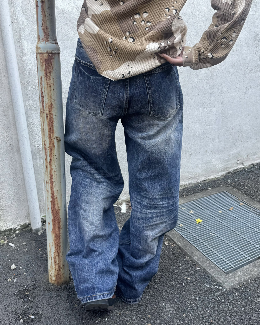 ウォッシュデニムパンツ KM7052