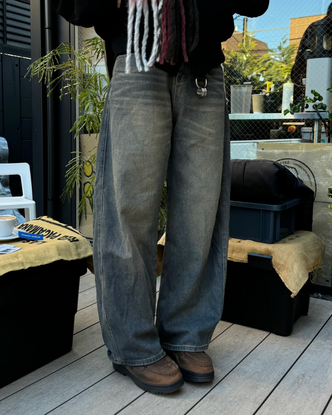 ウォッシュ加工ストレートデニムパンツ KA7127