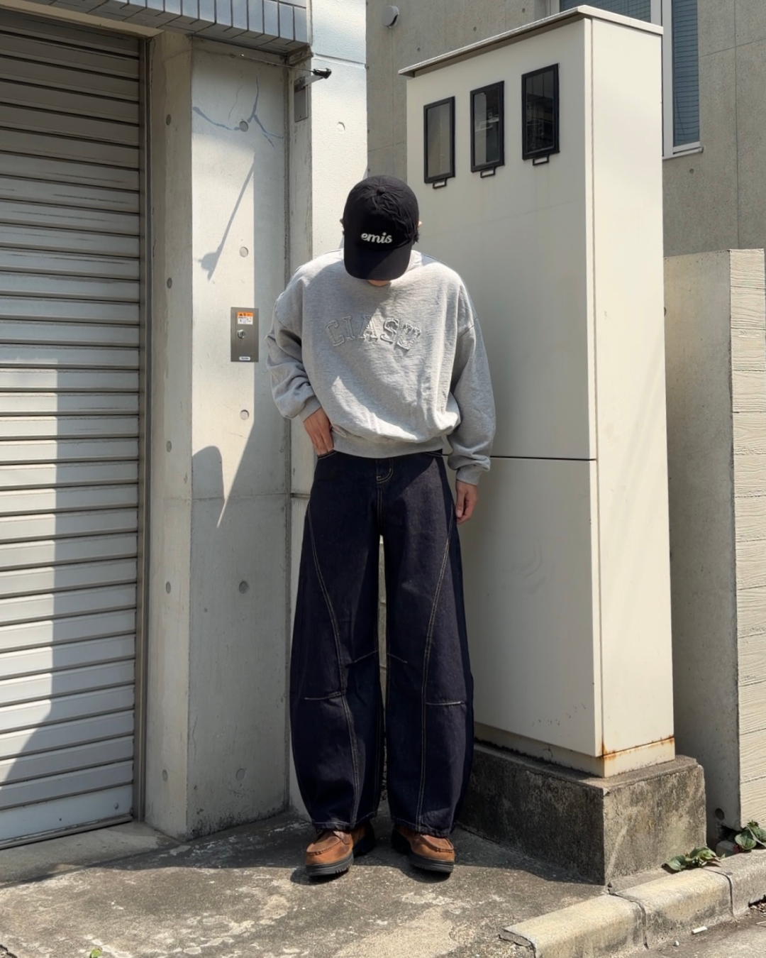 ステッチデザインカーブデニム KA7191 – YOLO（ヨロ）｜ファッション通販