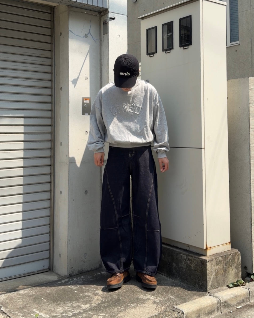 ステッチデザインカーブデニム KA7191 – YOLO（ヨロ）｜ファッション通販