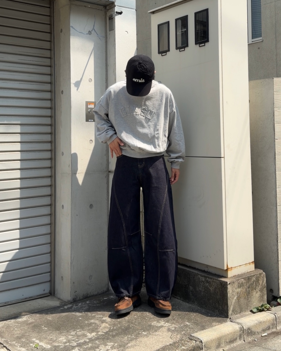 ステッチデザインカーブデニム KA7191 – YOLO（ヨロ）｜ファッション通販
