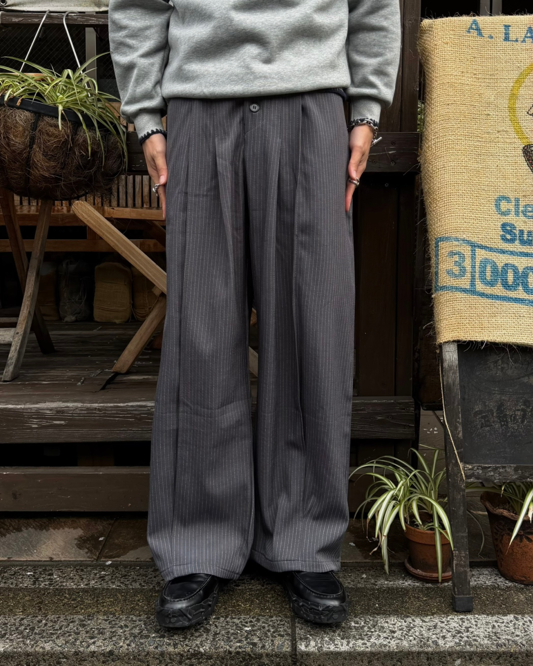 2タックボタンフライストライプスラックス KA7206