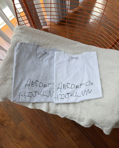 ハンドライティングTシャツ KA7383