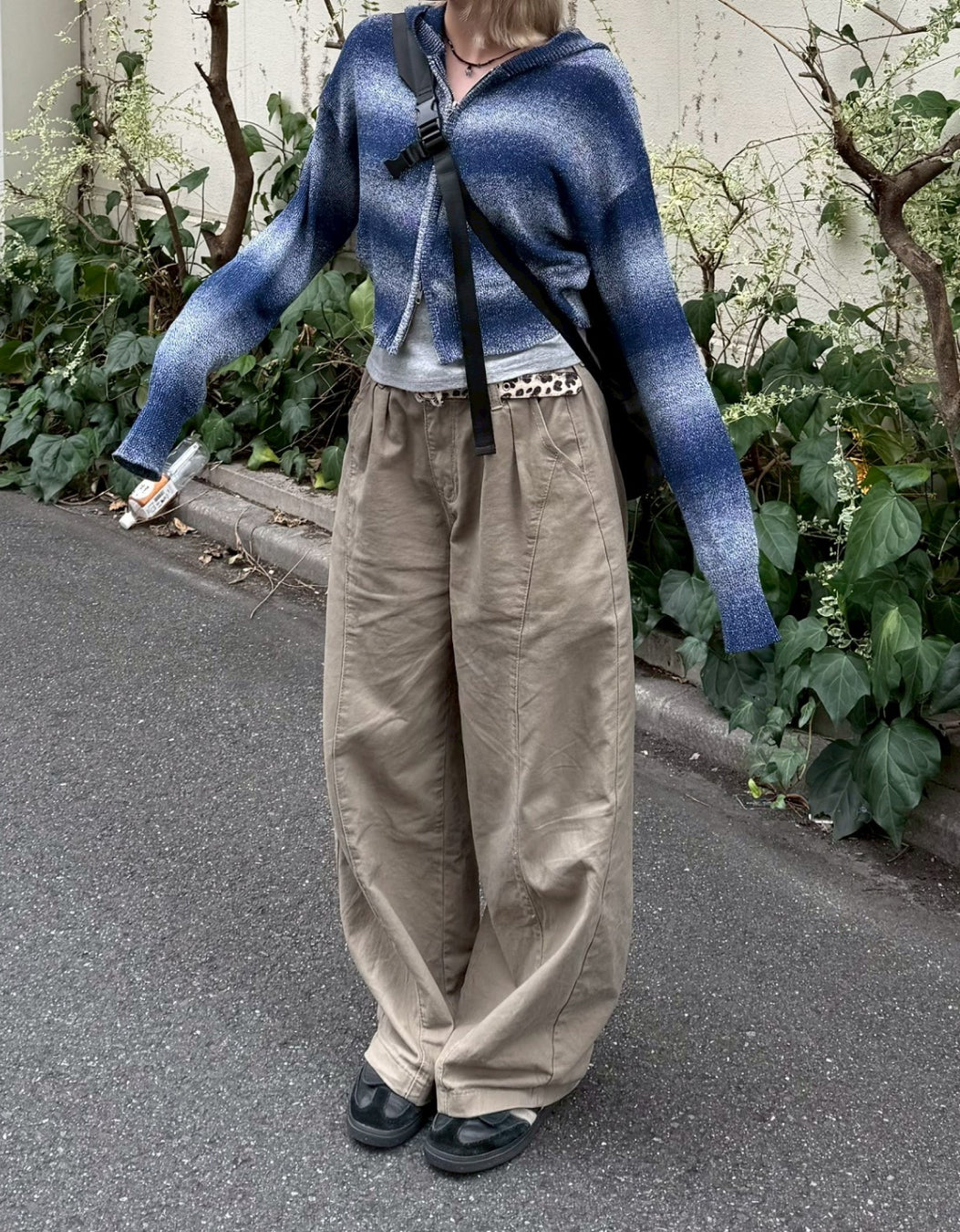 カーキカーブパンツ KC0153