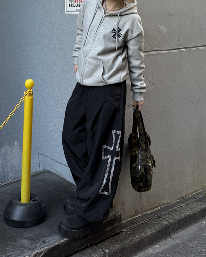 アーム刺繍スウェットフーディー
KC0208