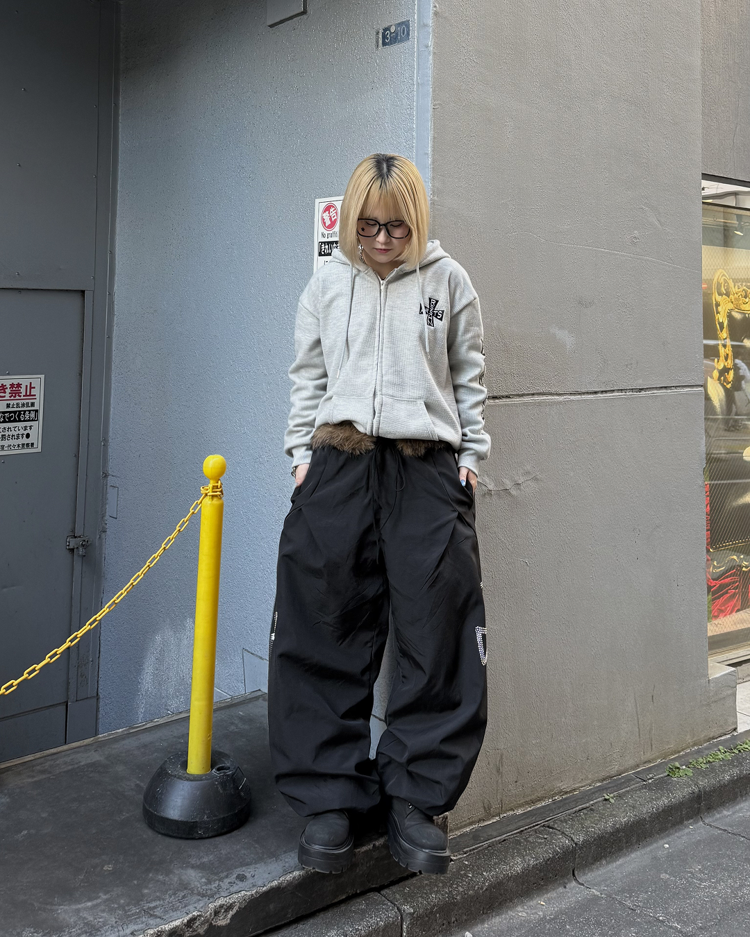 ウエストファークロスラメバルーンパンツ
KC0214