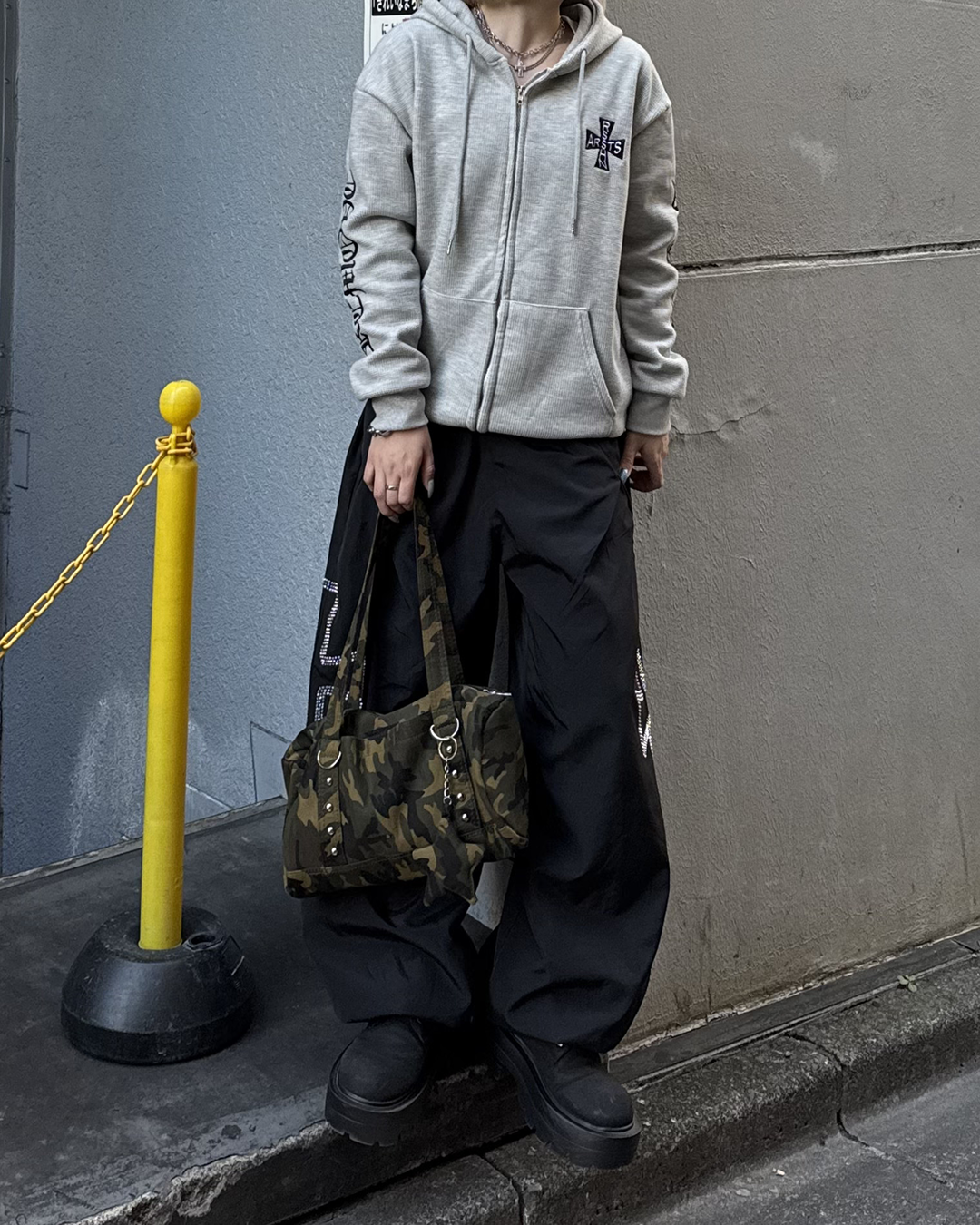 ウエストファークロスラメバルーンパンツ
KC0214