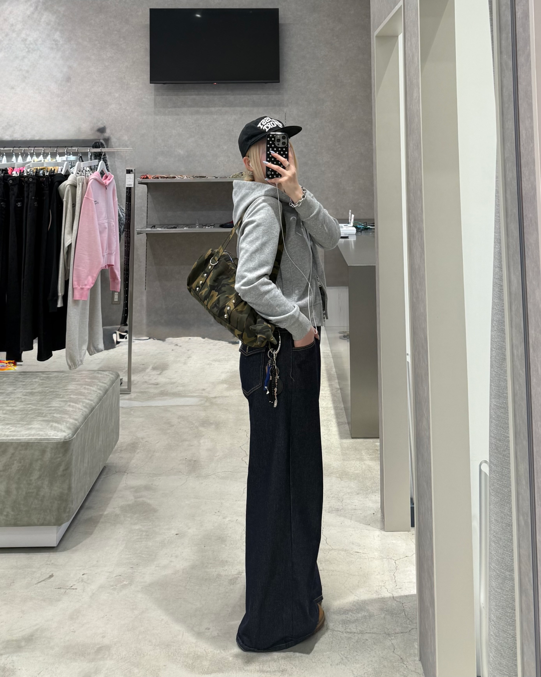 ハイウエストワイドレッグジーンズ KC0231