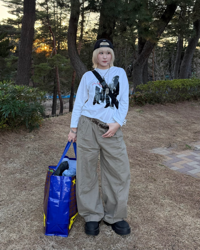 シルエットグラフィックプリントTシャツ KC0236