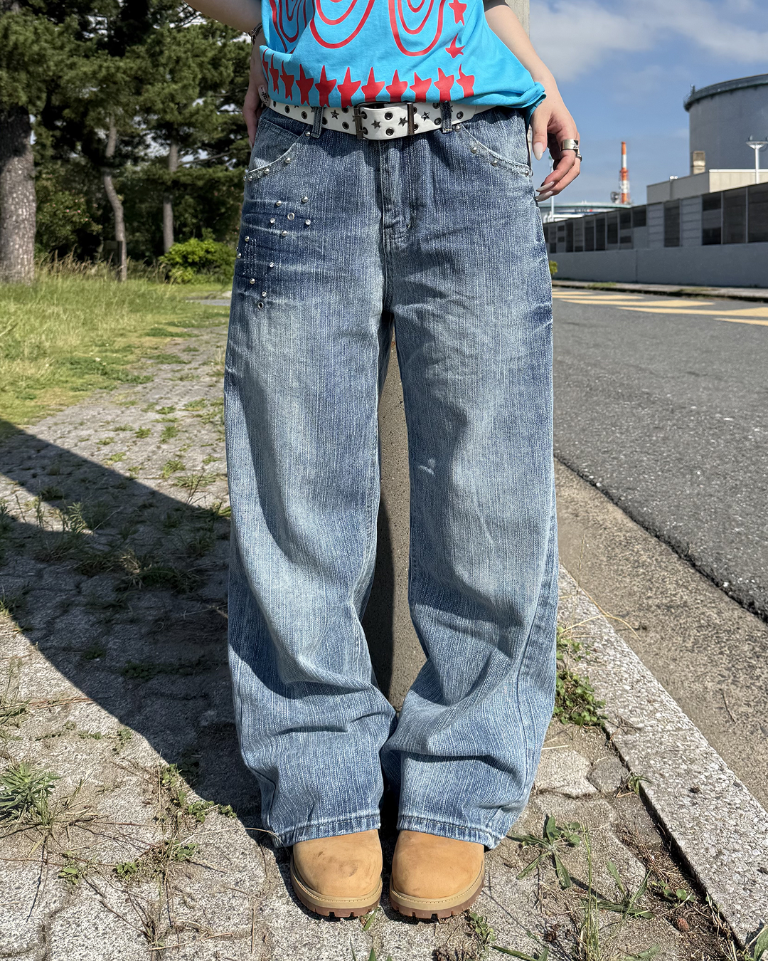 ローライズビジューデザインデニムパンツ KC0307