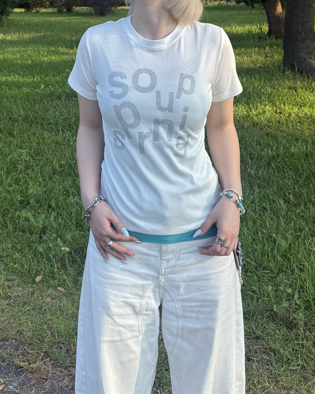 ホワイトレタープリントラウンドネックTシャツ KC0343