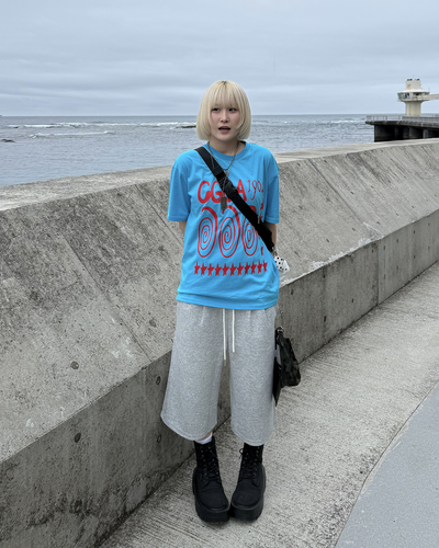 スパイラルグラフィックオーバーTシャツ KC0344