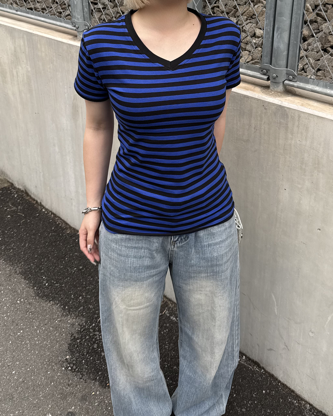 VネックストライプスリムウエストTシャツ KC0348