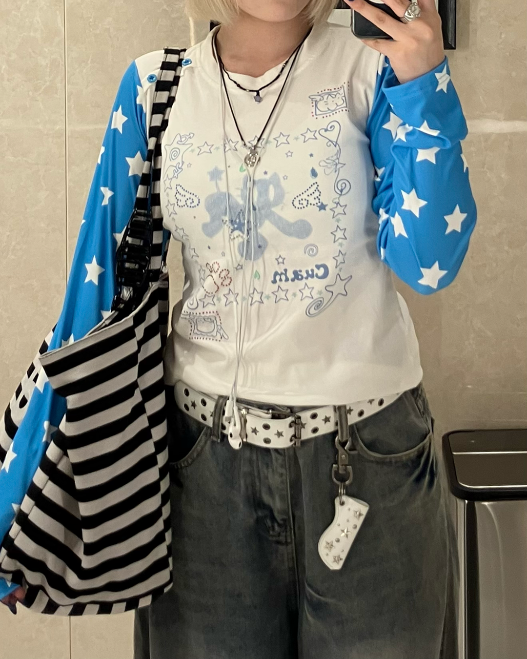 キャットデザインスターTシャツ
KC0385