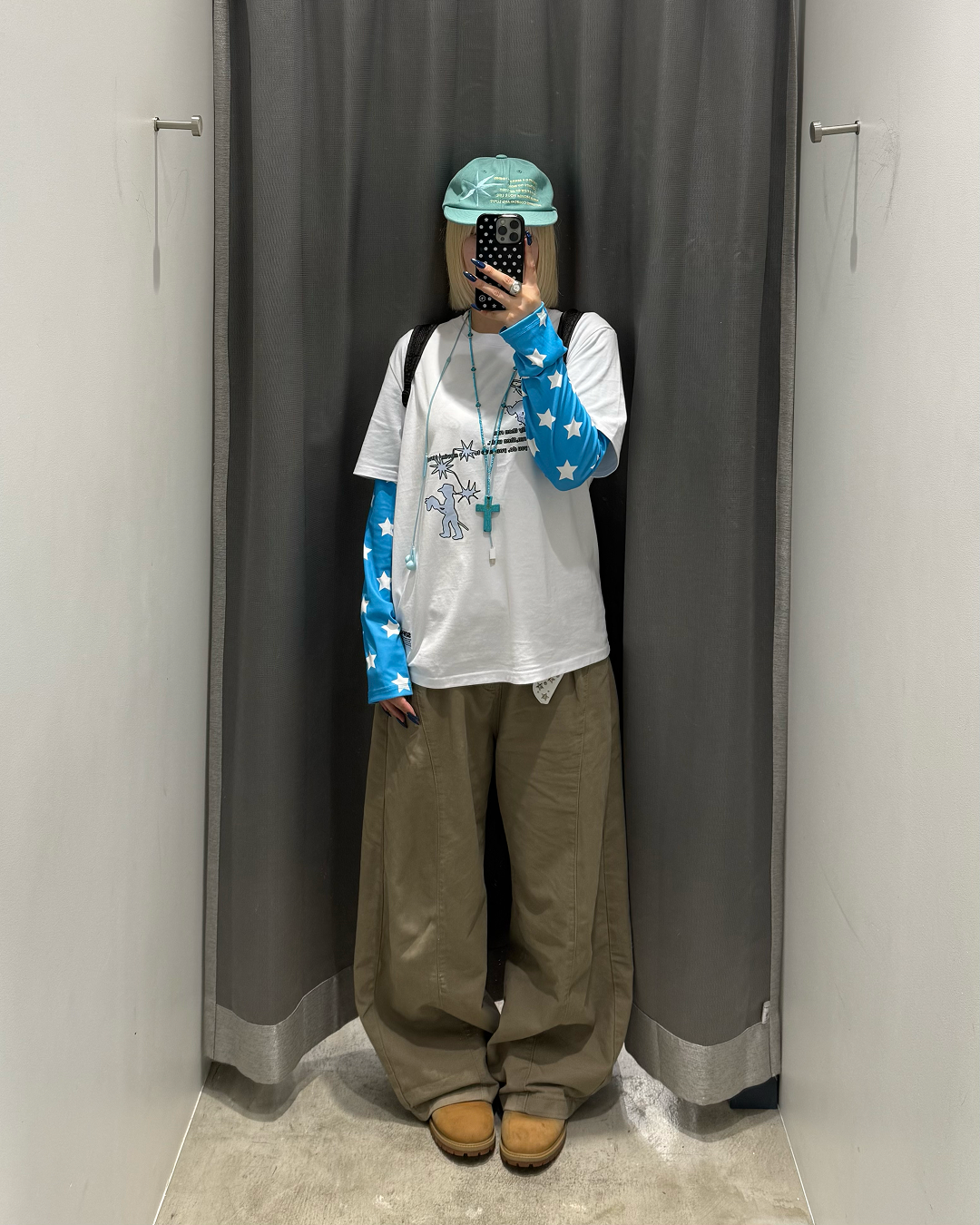 キャットデザインスターTシャツ
KC0385