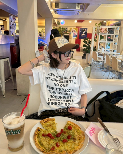 【即納】レタリングプリントTシャツ KM1011