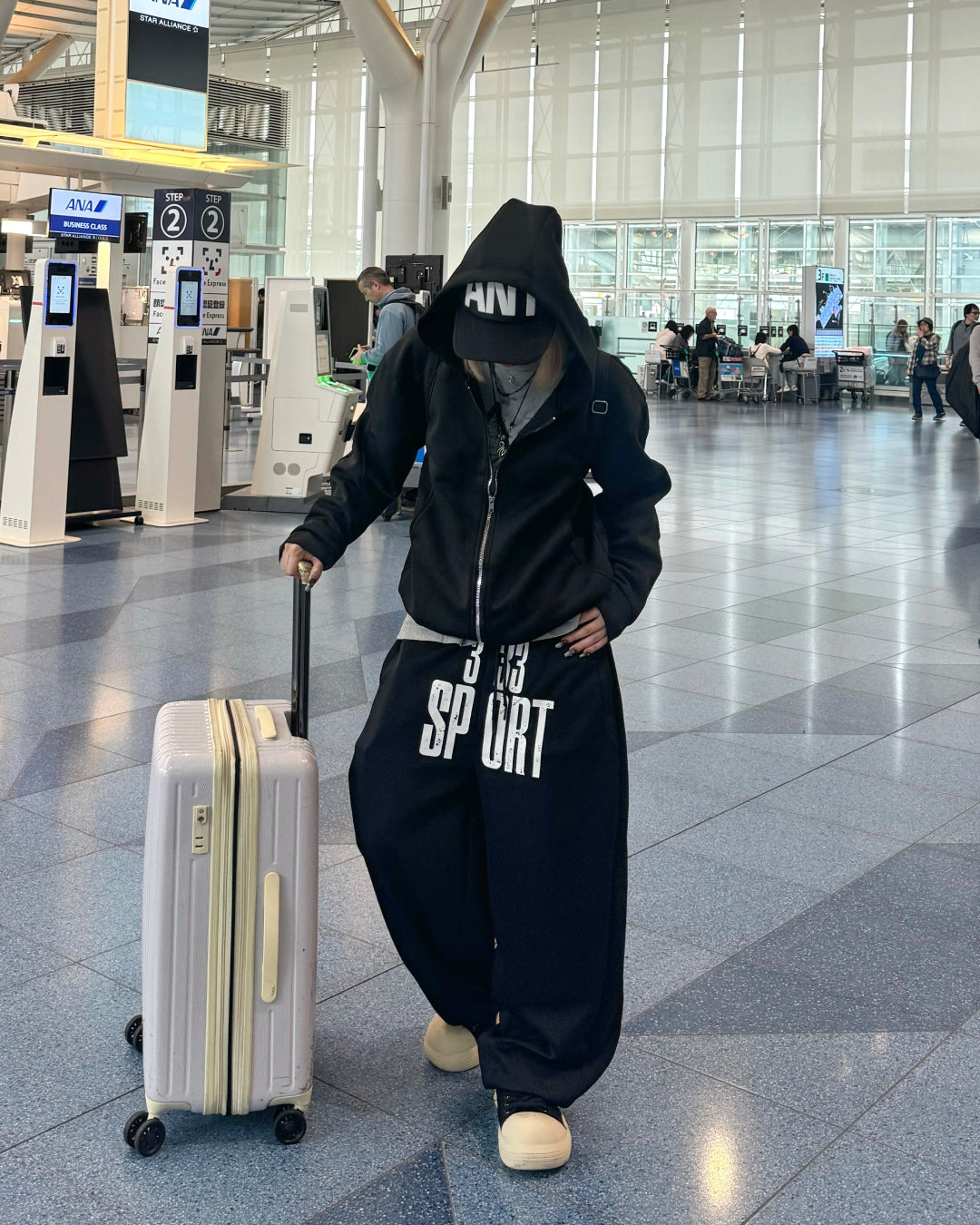 フロントロゴスウェットパンツ KM1211