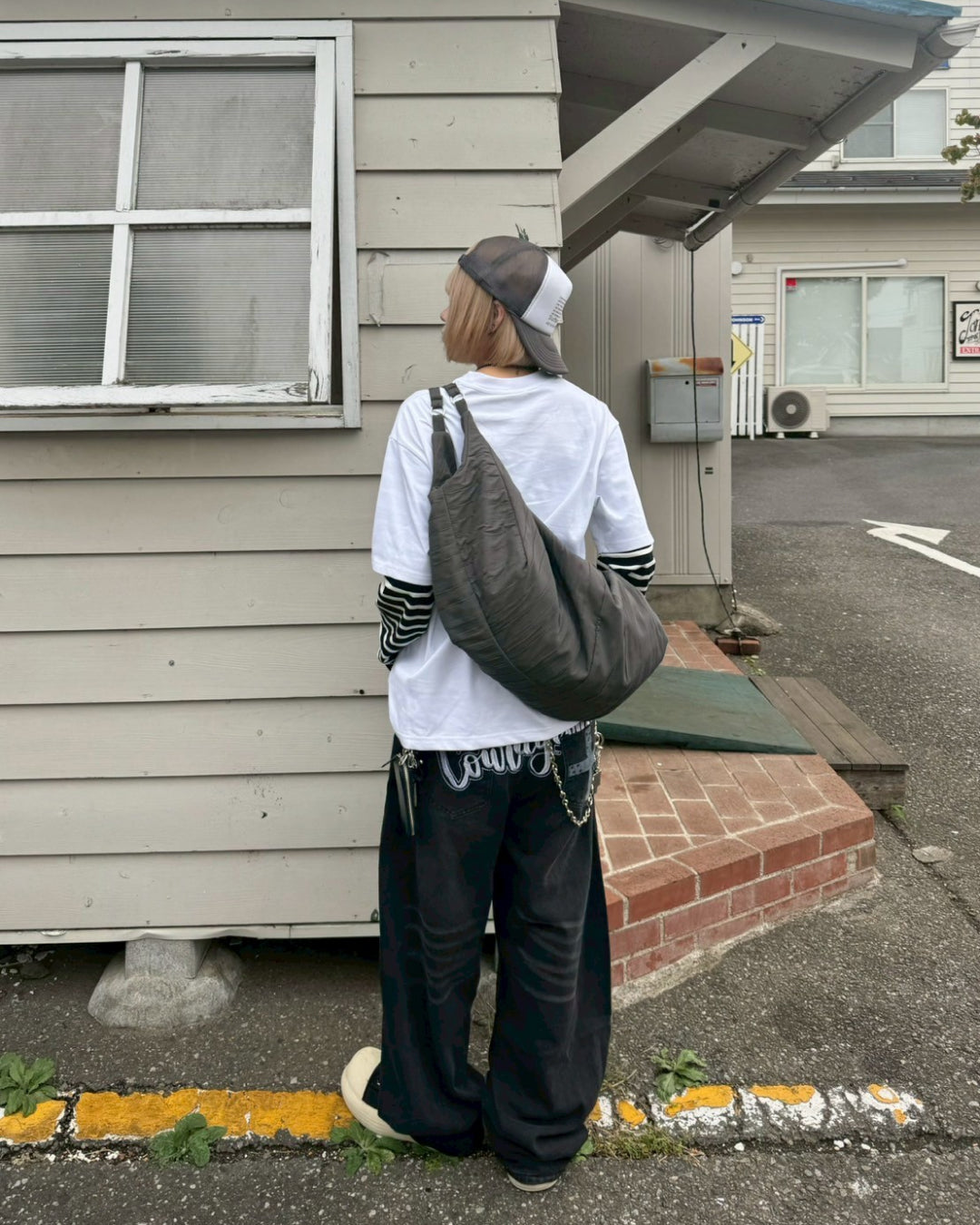 【即納】レタリングウォッシュ加工デニム KM1214