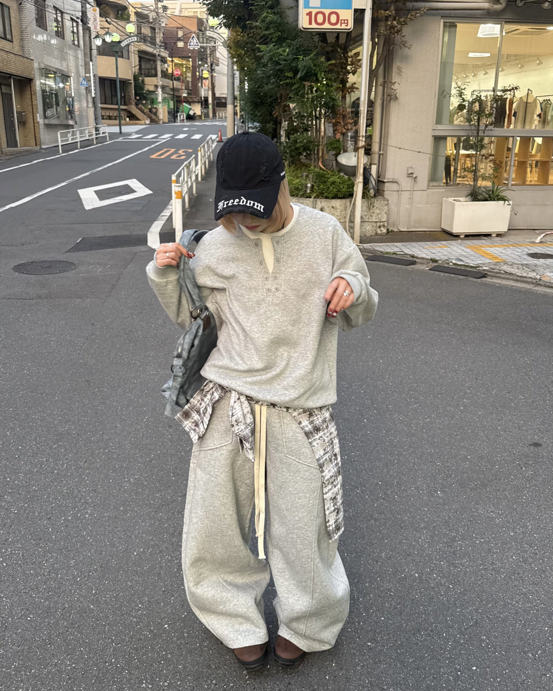 センターラインスウェットパンツ KM1251