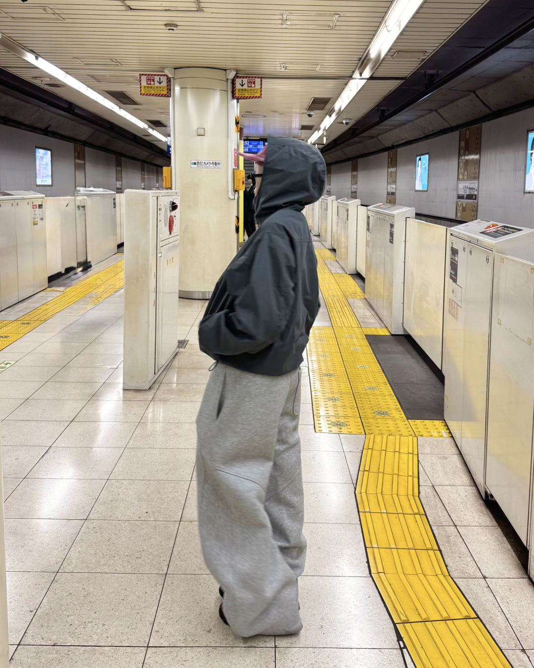 センターラインスウェットパンツ KM1251