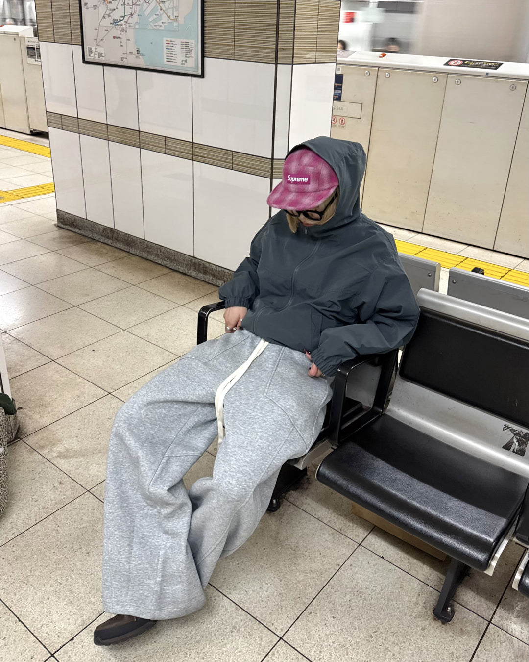 センターラインスウェットパンツ KM1251