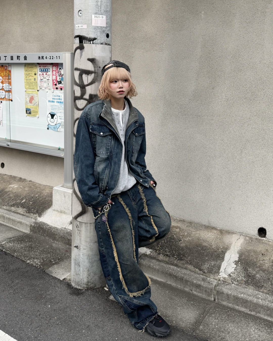 【即納】デザインフリンジデニムパンツ KM5005